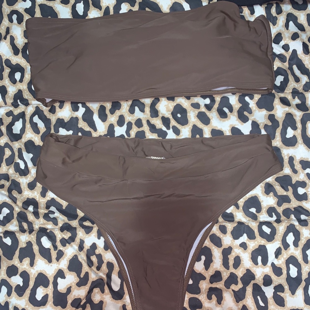 Bathing suit